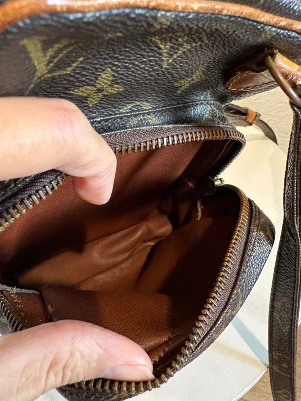 Louis Vuitton Mini Amazon Brown Monogram LV Shoulder Bag